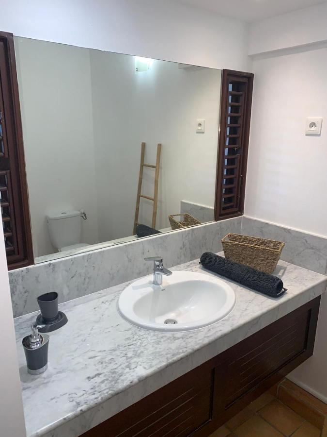 Studio A Tartane En Martinique Proche De La Mer. Ла-Трините Экстерьер фото